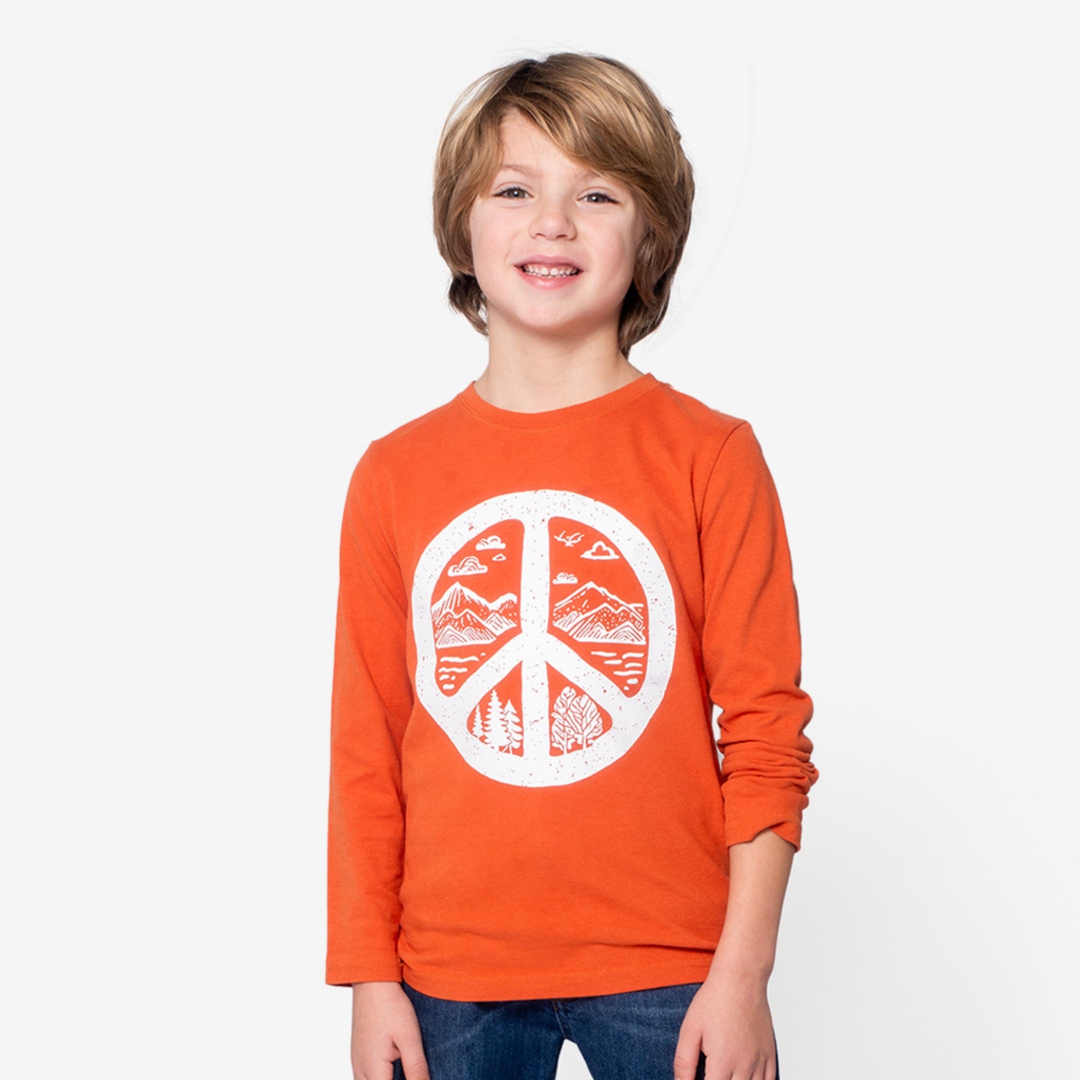 Appaman Best Quality Kids Clothing Boys Tops Graphic Tee | Peace on Earth