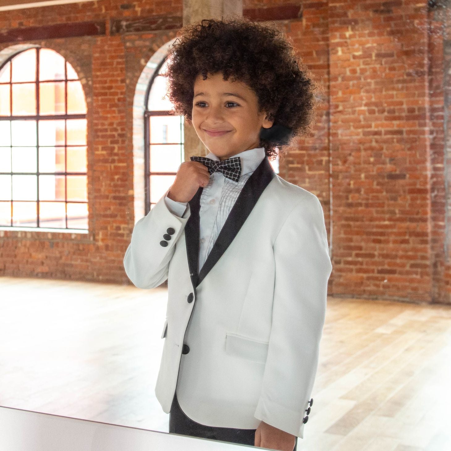 Appaman Best Quality Kids Clothing Fine Tailoring Jacket Tuxedo Suit Jacket | White