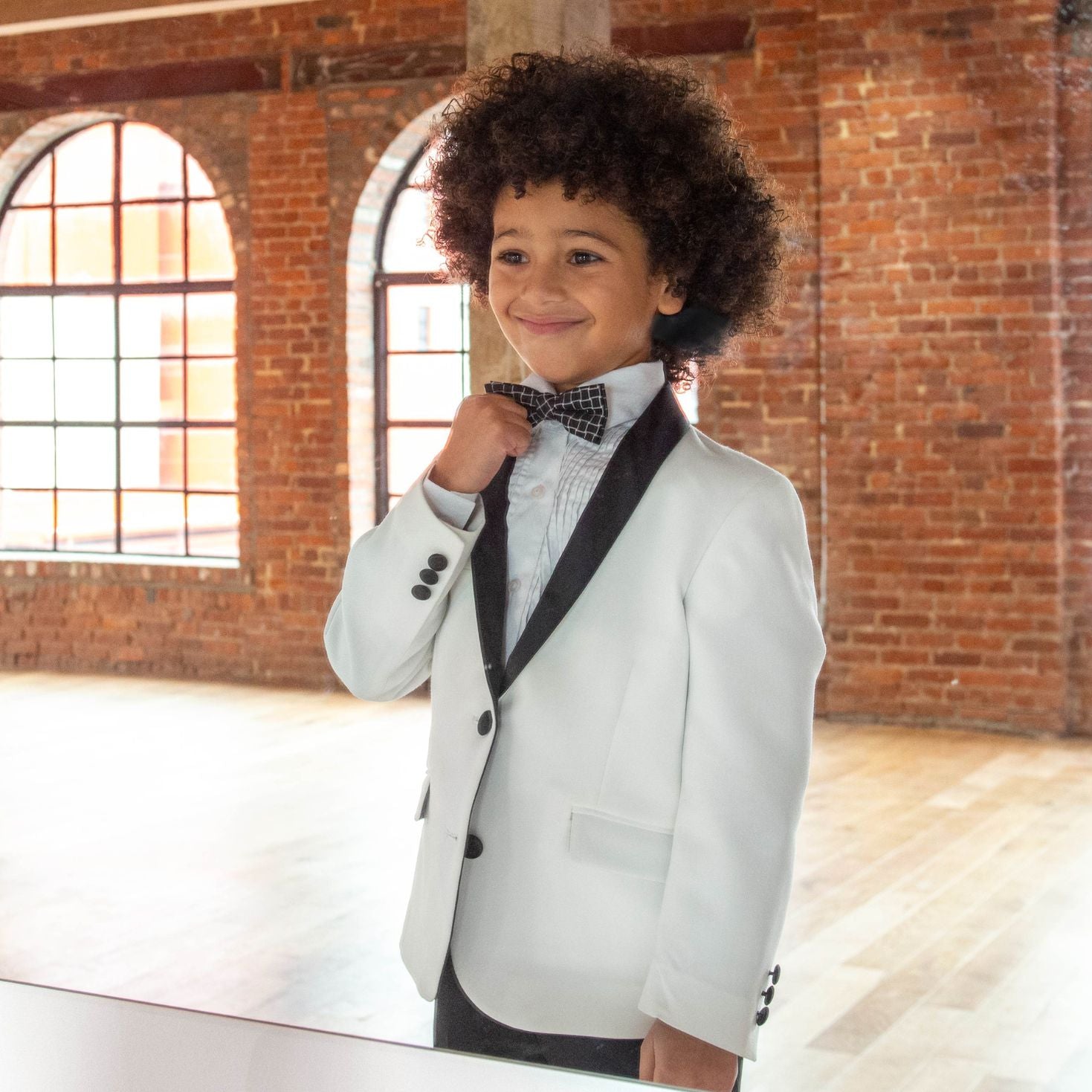 Appaman Best Quality Kids Clothing Fine Tailoring Permanent Tuxedo Shirt | White